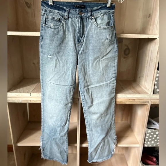 Sincerely Jules Straight Leg Slit Hem Jeans - Picture 3 of 12